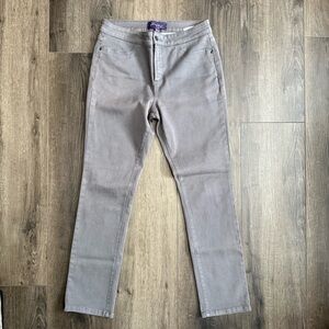 Not Your Daughter's Jeans (NYDJ) featuring Lift Tuck technology in a size 12